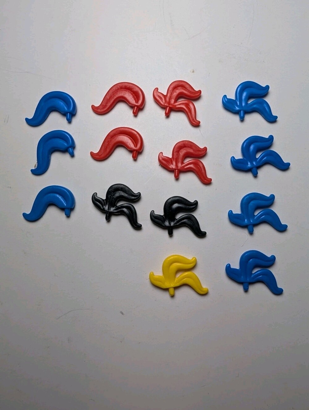 Vintage Lego Plumes Knights, Forestmen 1980s Lot of 14 Various Colors